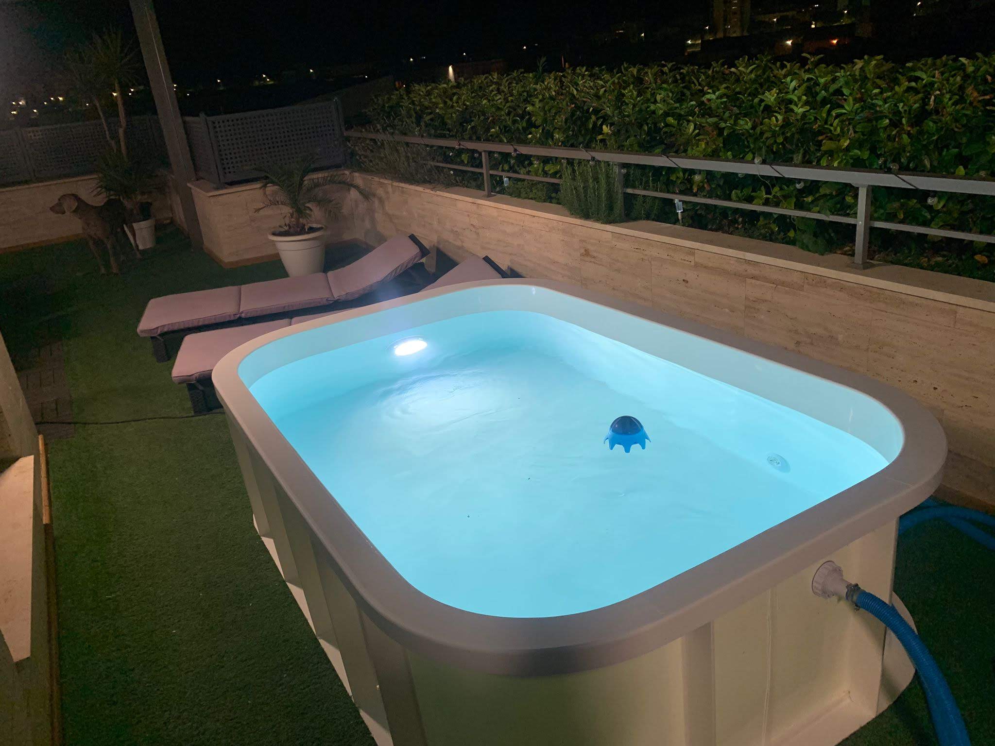 Mini piscinas elevadas para terrazas
