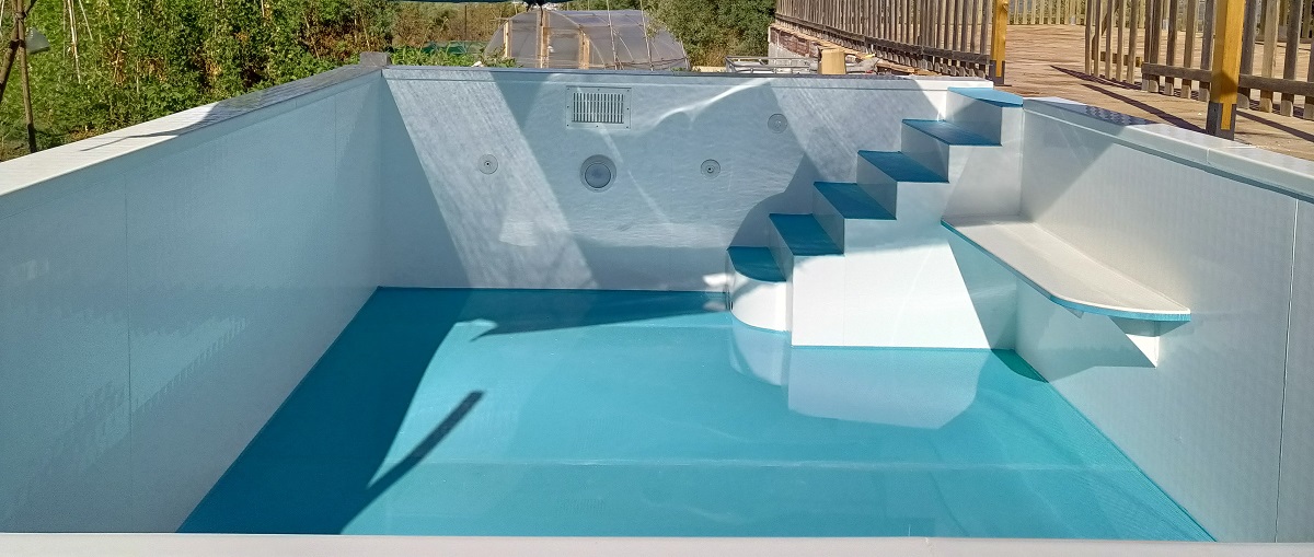 piscinas de superficie modernas